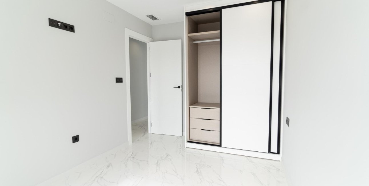 New Build - Villa -
Orihuela Costa - Punta Prima