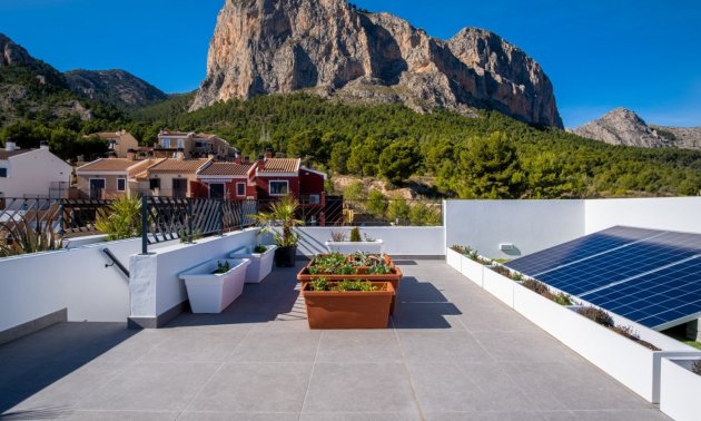 Obra nueva - Villa -
Polop - Urbanizaciones