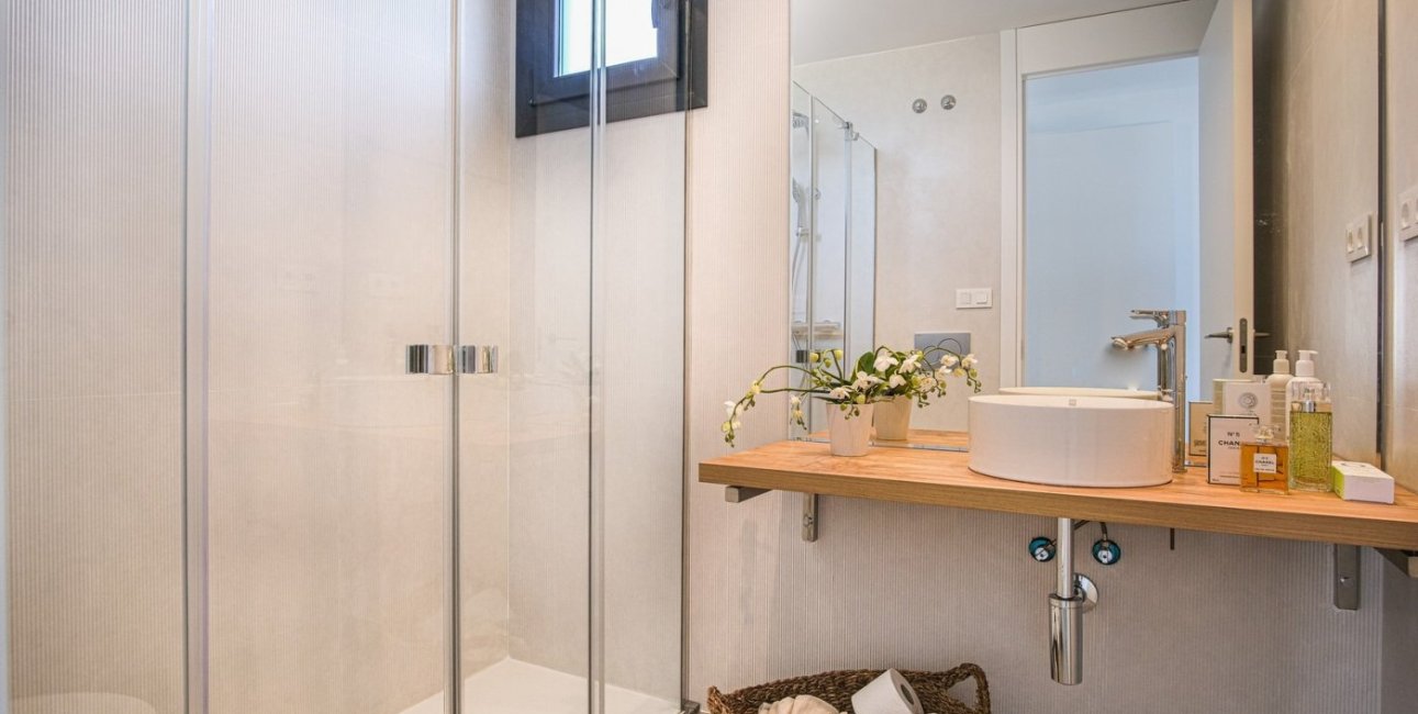 Obra nueva - Villa -
Polop - Urbanizaciones