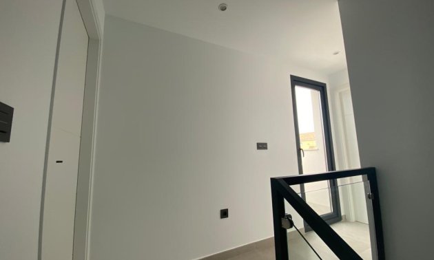 Obra nueva - Villa -
Los Alcázares - La Concha