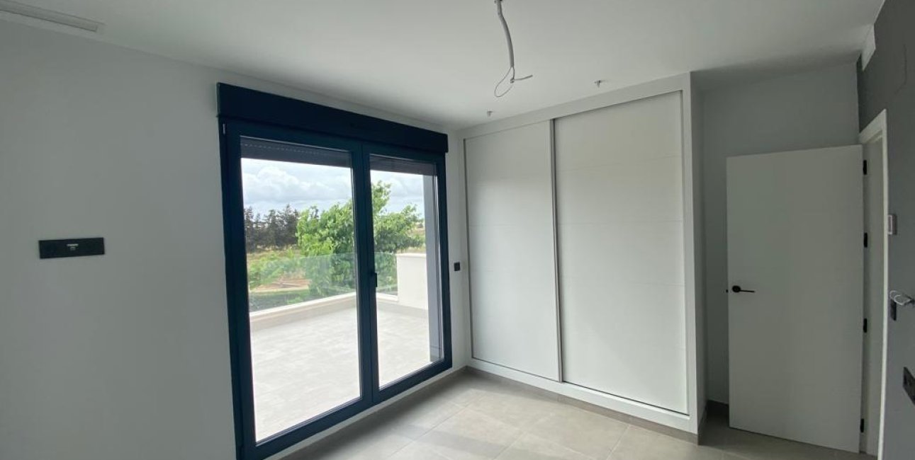 Obra nueva - Villa -
Los Alcázares - La Concha