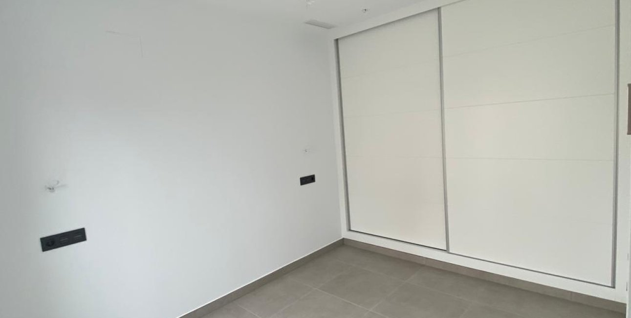 Obra nueva - Villa -
Los Alcázares - La Concha