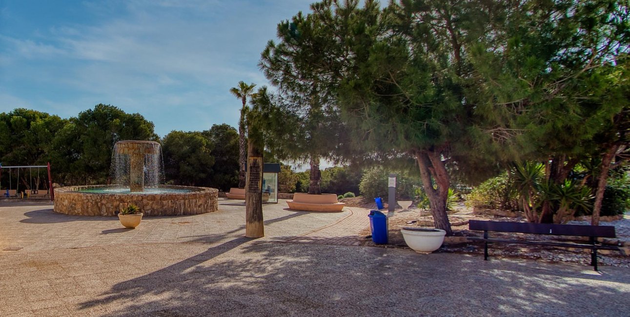 Rynek wtórny - Bungalows Planta Baja -
Torrevieja - La Mata