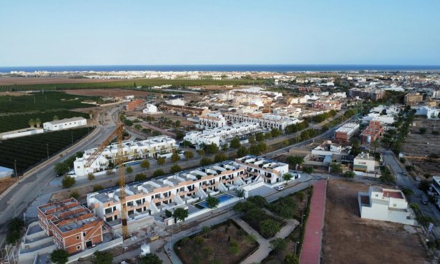 Obra nueva - Bungalow -
Pilar de la Horadada - pueblo