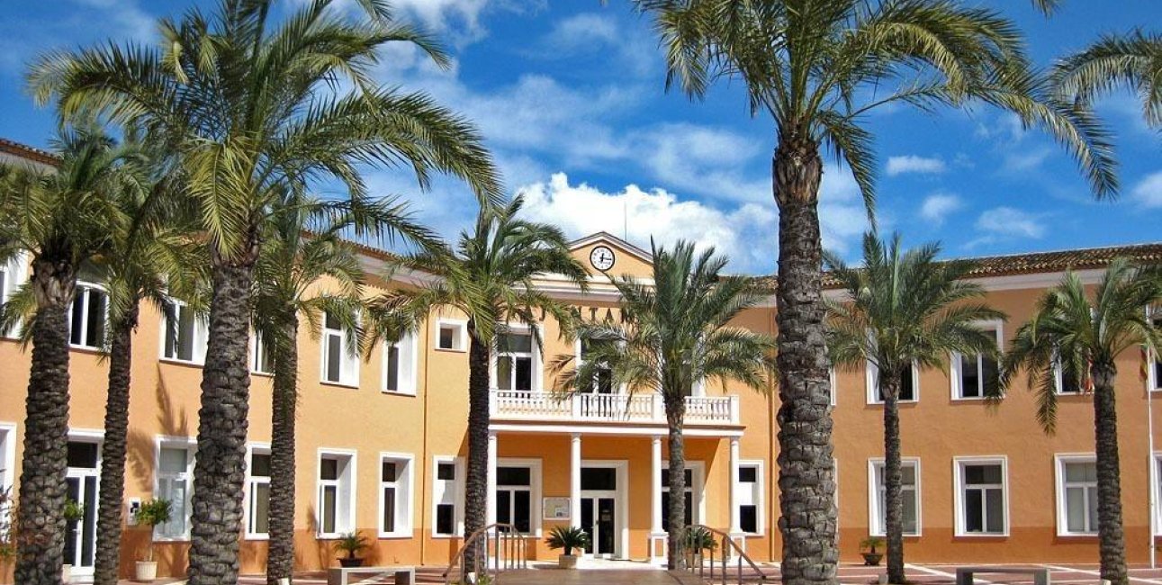 Rynek pierwotny - Kamienica -
El Verger - Playa de La Almadraba