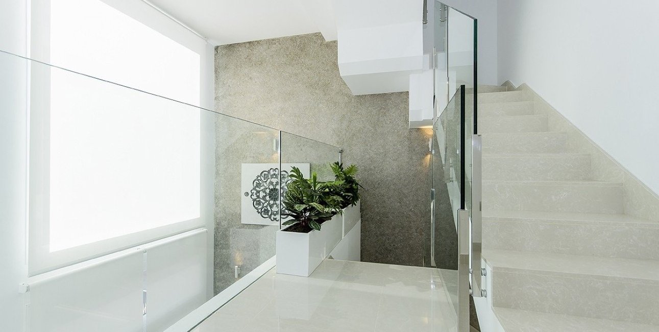 Obra nueva - Villa -
Los Montesinos - La Herrada