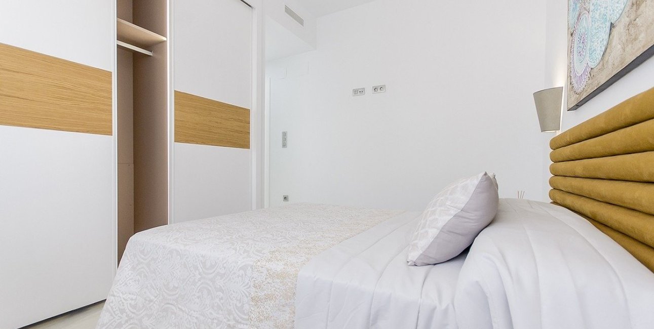 Obra nueva - Villa -
Los Montesinos - La Herrada