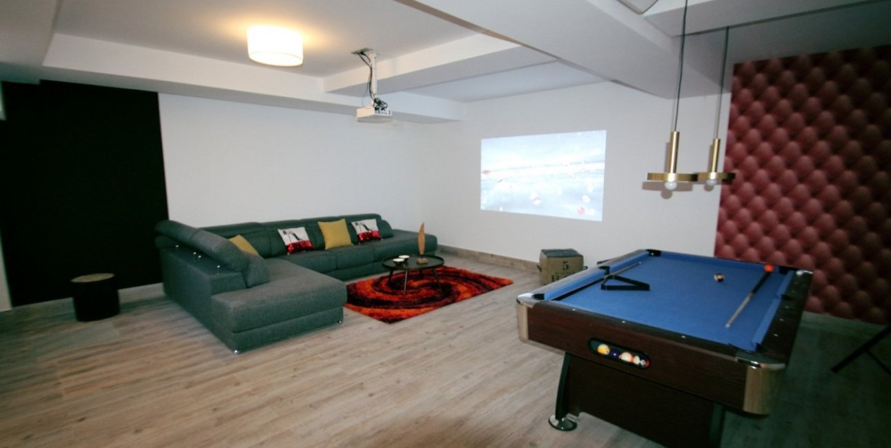 Obra nueva - Villa -
Los Montesinos - La Herrada