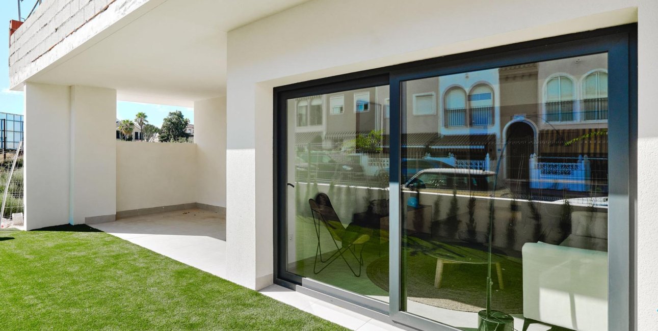 New Build - Bungalow -
Torrevieja - La Veleta