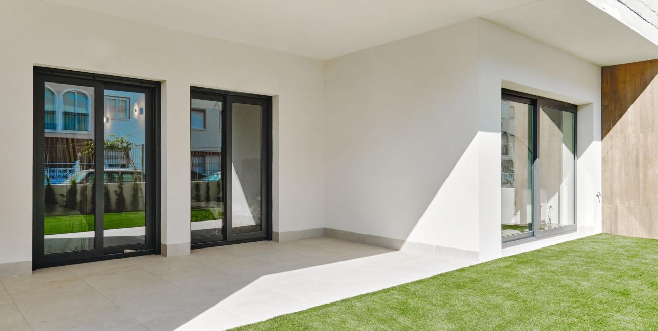 New Build - Bungalow -
Torrevieja - La Veleta