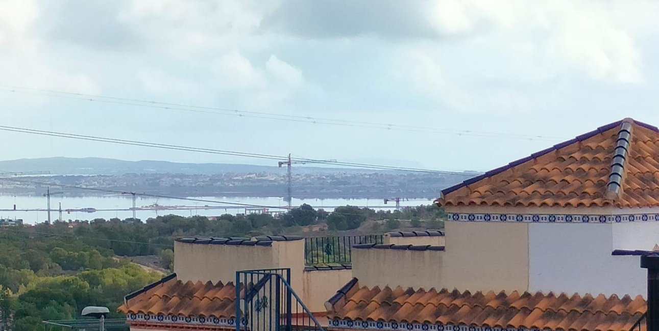 Obra nueva - Adosado -
Orihuela Costa - PAU 26