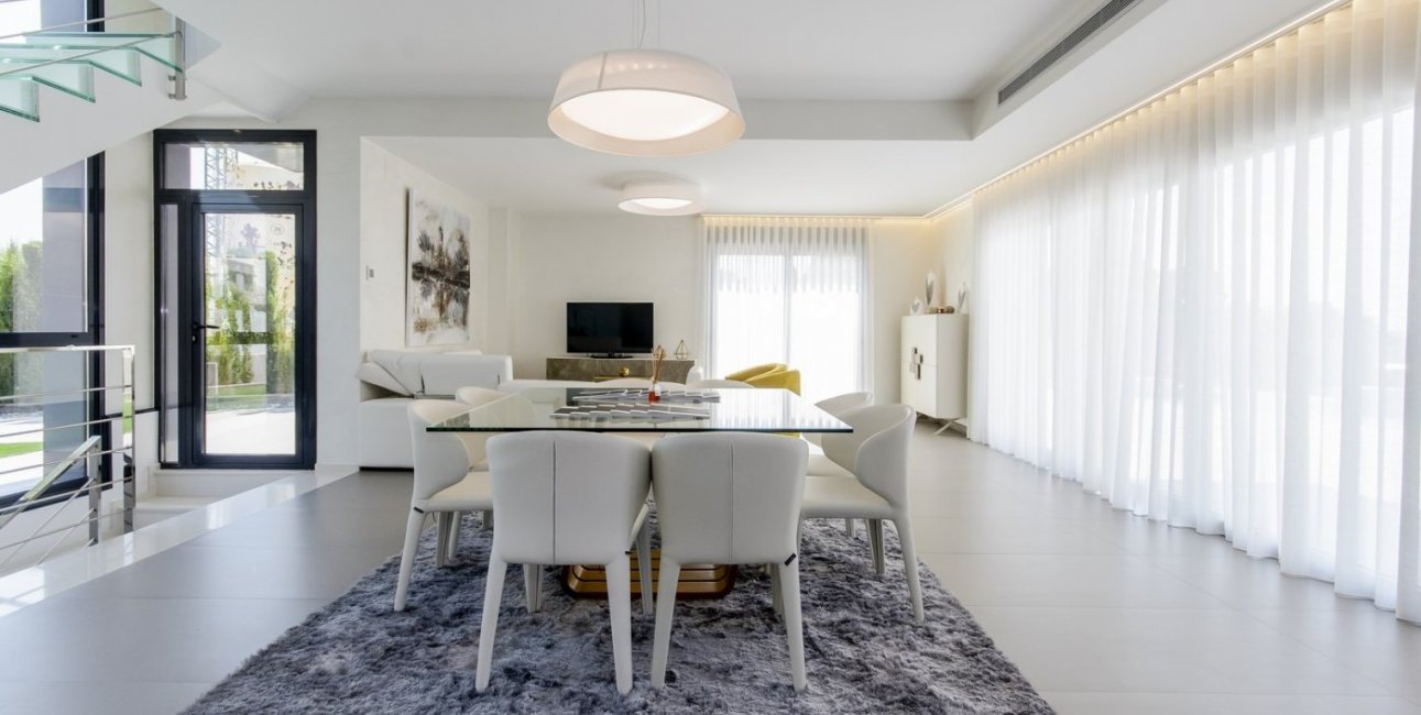 Obra nueva - Villa -
Orihuela Costa - Campoamor