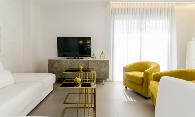 Obra nueva - Villa -
Orihuela Costa - Campoamor