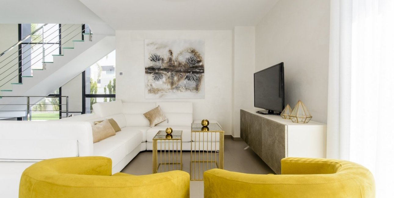 Obra nueva - Villa -
Orihuela Costa - Campoamor