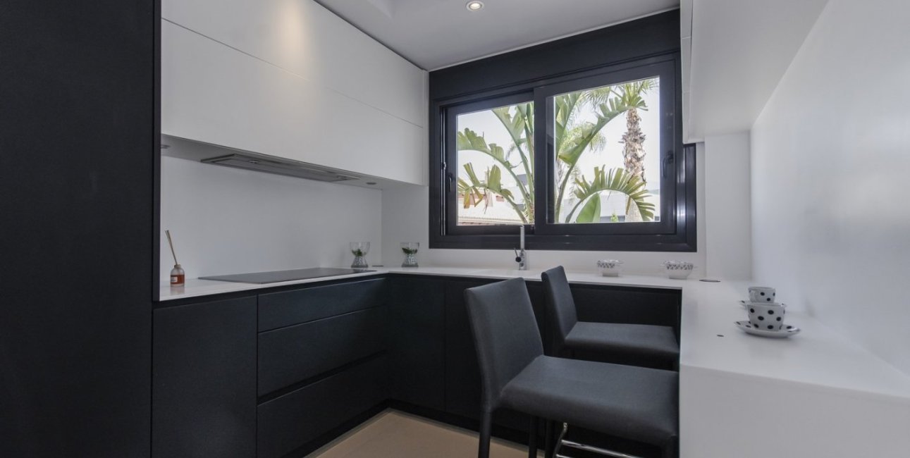 Obra nueva - Villa -
Orihuela Costa - Campoamor