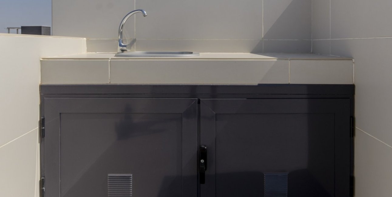 Obra nueva - Villa -
Orihuela Costa - Campoamor