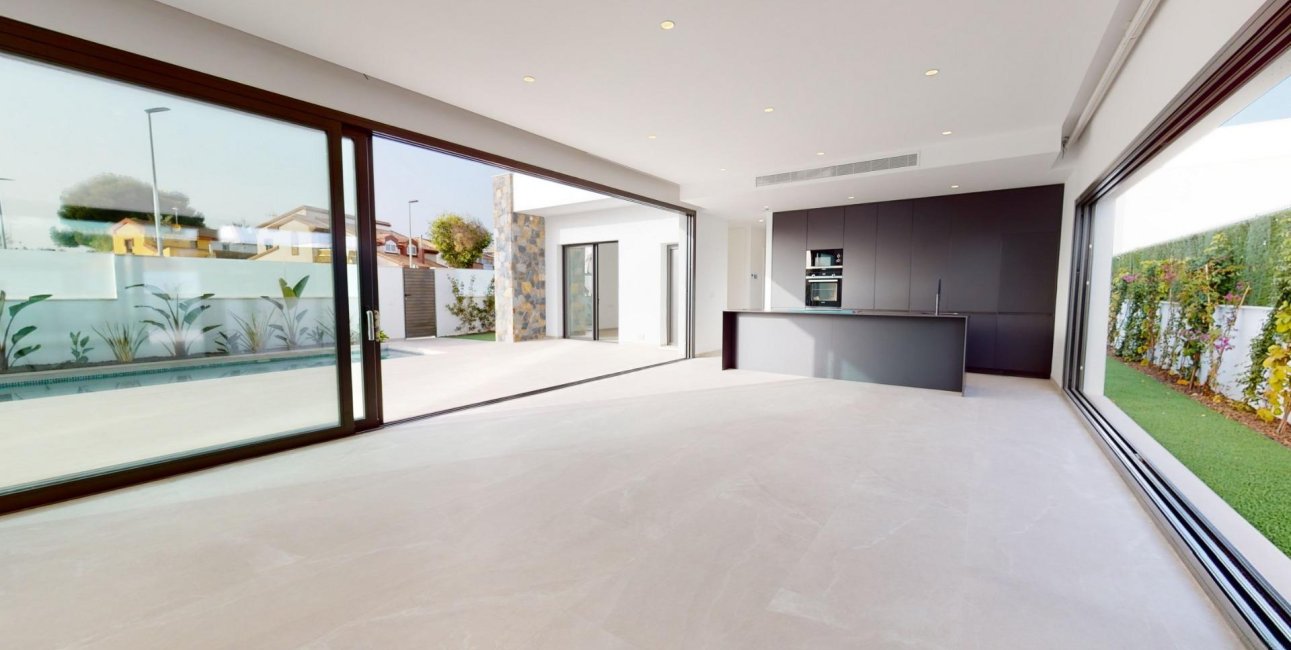 Obra nueva - Villa -
Los Alcázares - Serena Golf