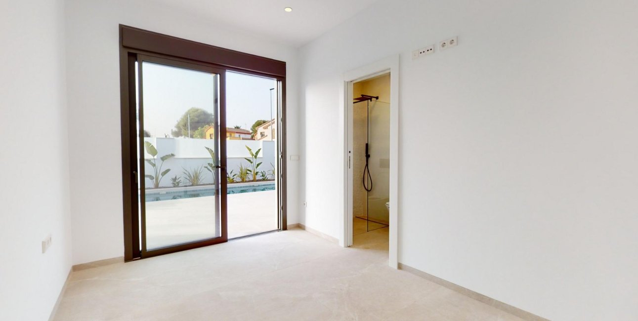 Obra nueva - Villa -
Los Alcázares - Serena Golf