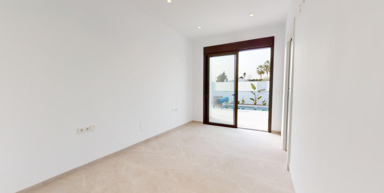 Obra nueva - Villa -
Los Alcázares - Serena Golf