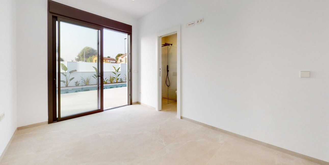 Obra nueva - Villa -
Los Alcázares - Serena Golf