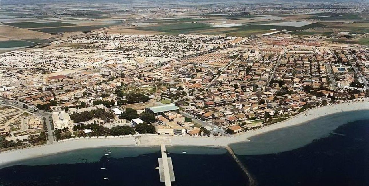 Obra nueva - Villa -
Los Alcázares - Serena Golf