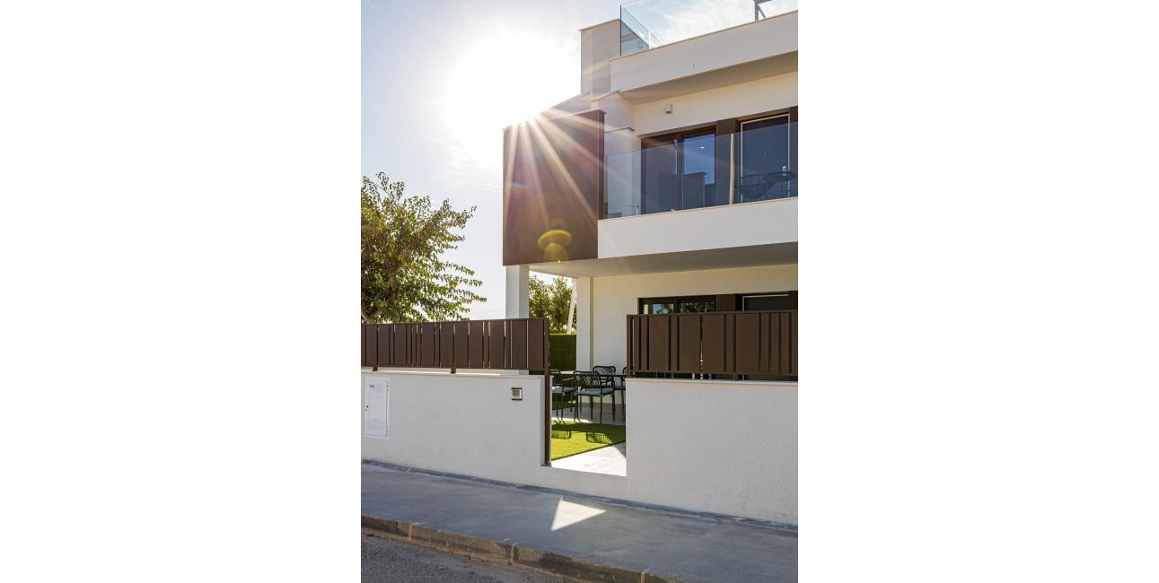 Obra nueva - Bungalow -
Pilar de la Horadada - pueblo