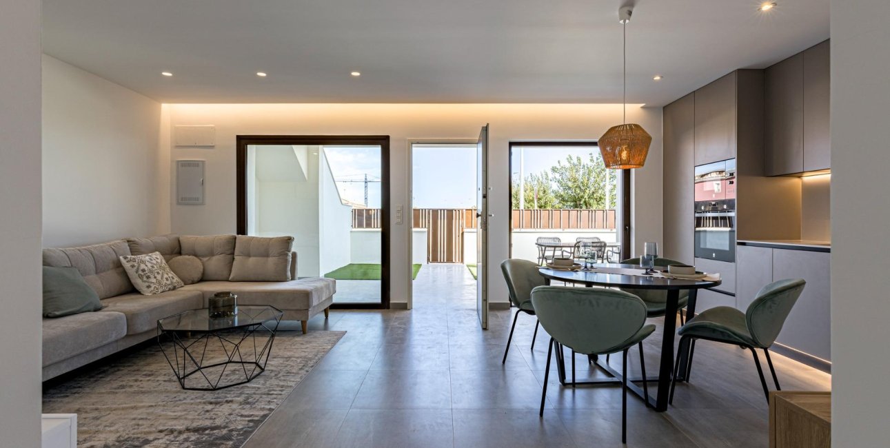 Obra nueva - Bungalow -
Pilar de la Horadada - pueblo