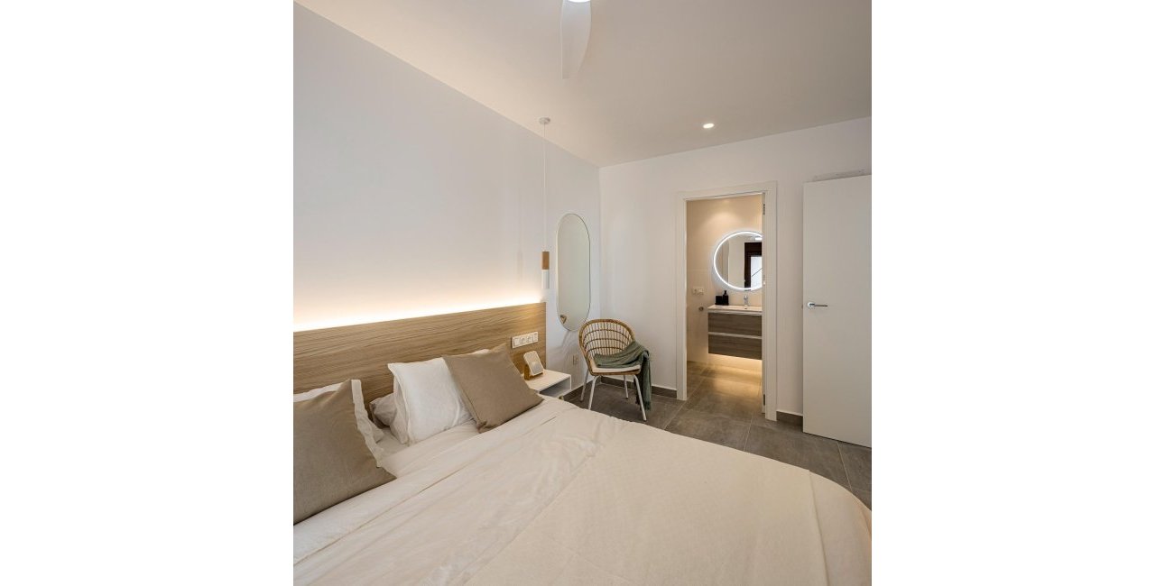 Obra nueva - Bungalow -
Pilar de la Horadada - pueblo