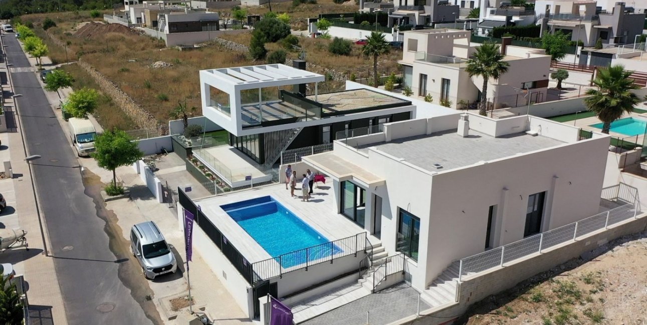 Obra nueva - Villa -
Polop - La Alberca