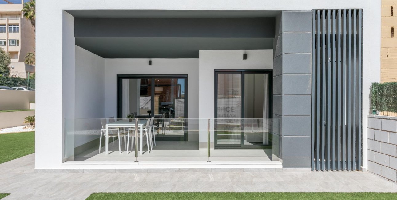 Obra nueva - Apartamento / piso -
Torrevieja - Torreblanca