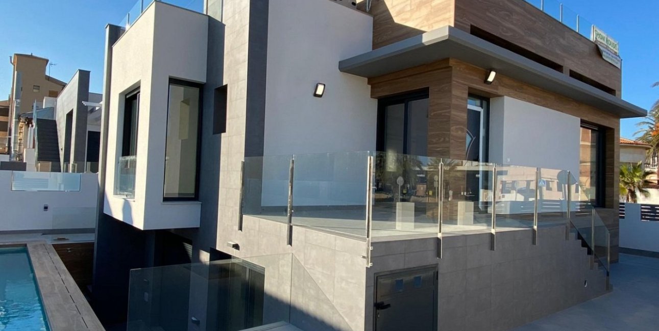 New Build - Villa -
Torrevieja - La Mata