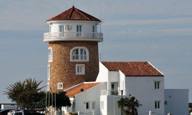Obra nueva - Apartamento / piso -
Almerimar