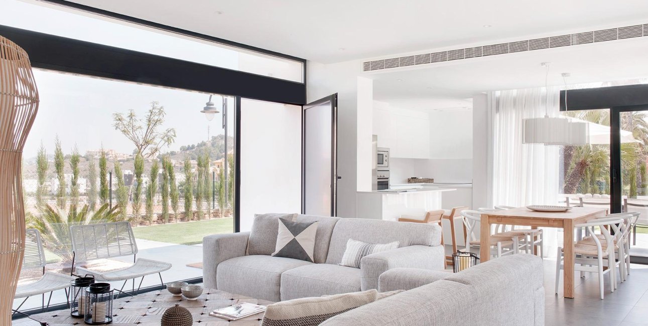 Obra nueva - Villa -
La Manga del Mar Menor - La Manga Club