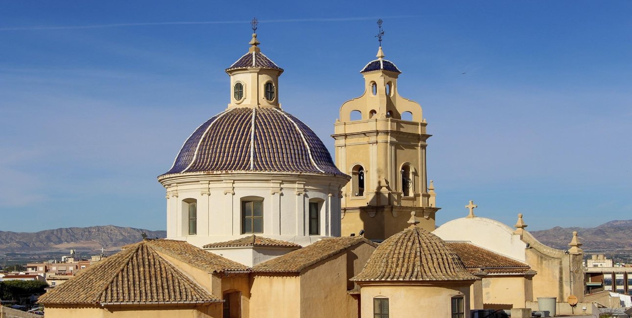 Rynek pierwotny - Kamienica -
Cox - San Fernando