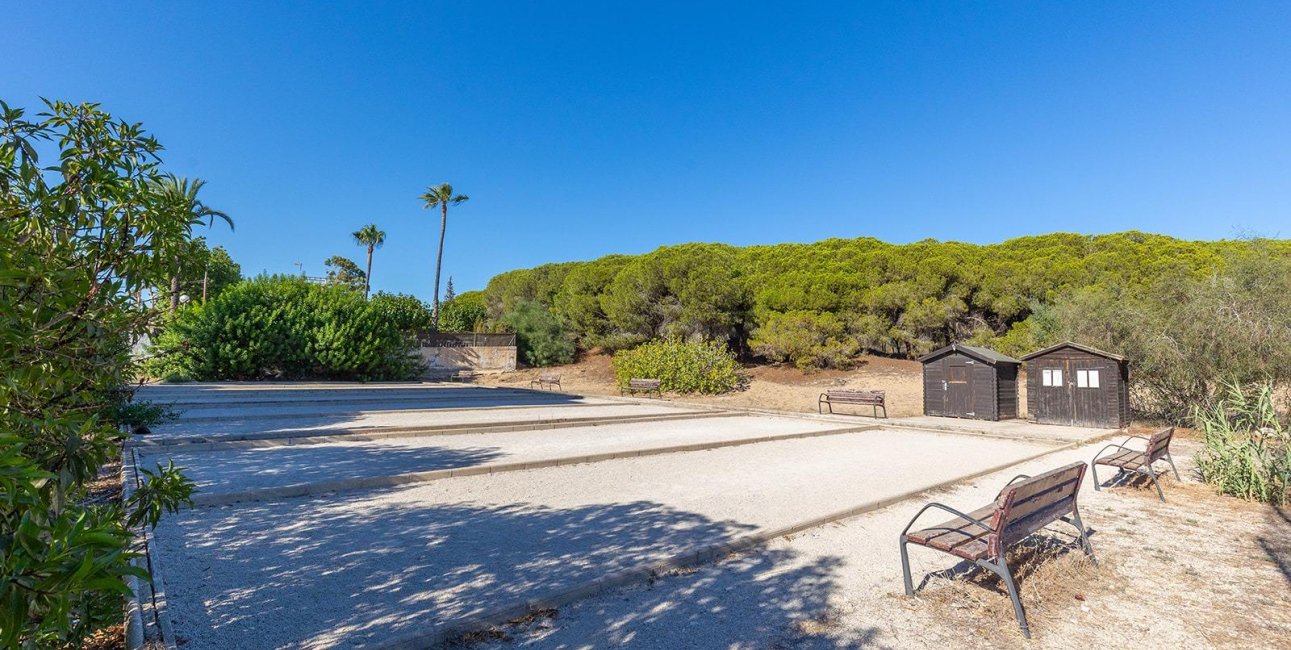 Resale - Apartment / flat -
Guardamar del Segura - Urb. pinomar