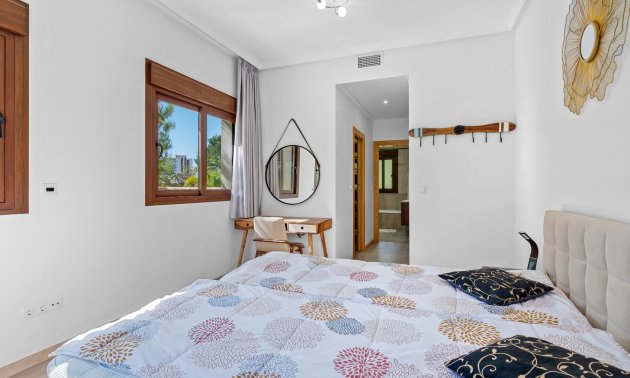 Resale - Villa -
Orihuela Costa - Dehesa De Campoamor