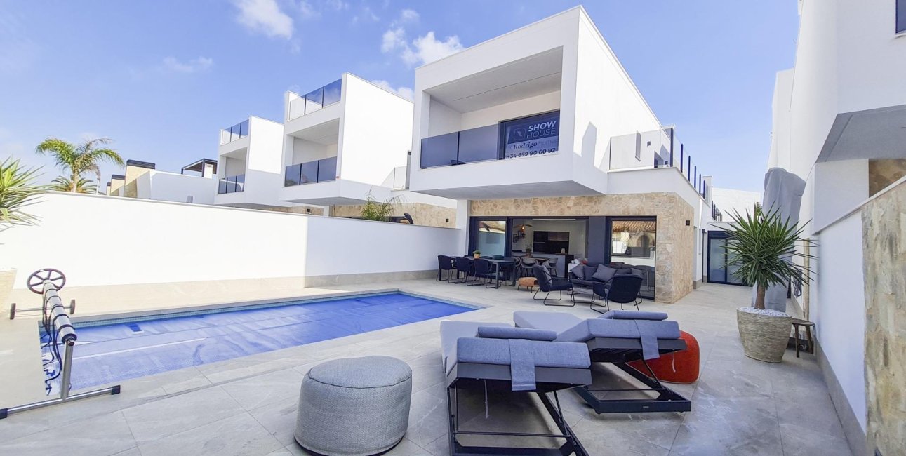 Rynek pierwotny - Willa -
San Pedro del Pinatar - Los Antolinos