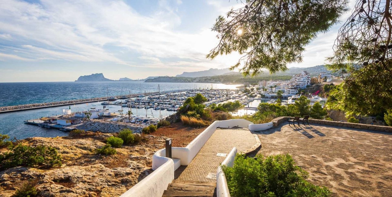 Rynek pierwotny - Willa -
Moraira - La Sabatera