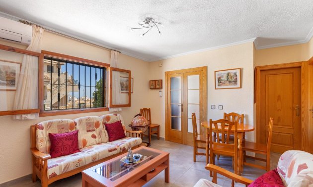 Resale - Villa -
Torrevieja - Torreblanca