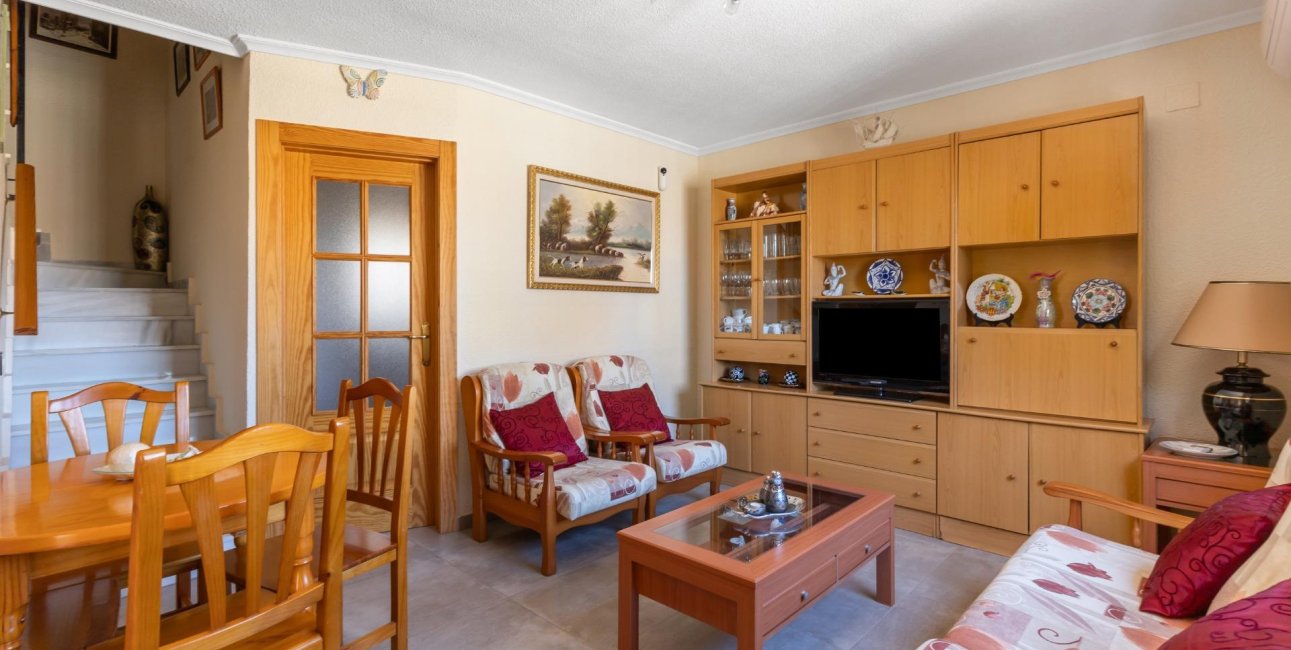 Resale - Villa -
Torrevieja - Torreblanca