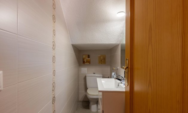 Resale - Villa -
Torrevieja - Torreblanca