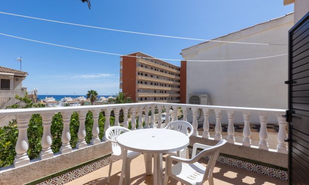 Resale - Villa -
Torrevieja - Torreblanca