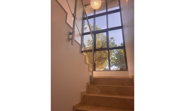 Resale - Villa -
Orihuela Costa - Dehesa De Campoamor