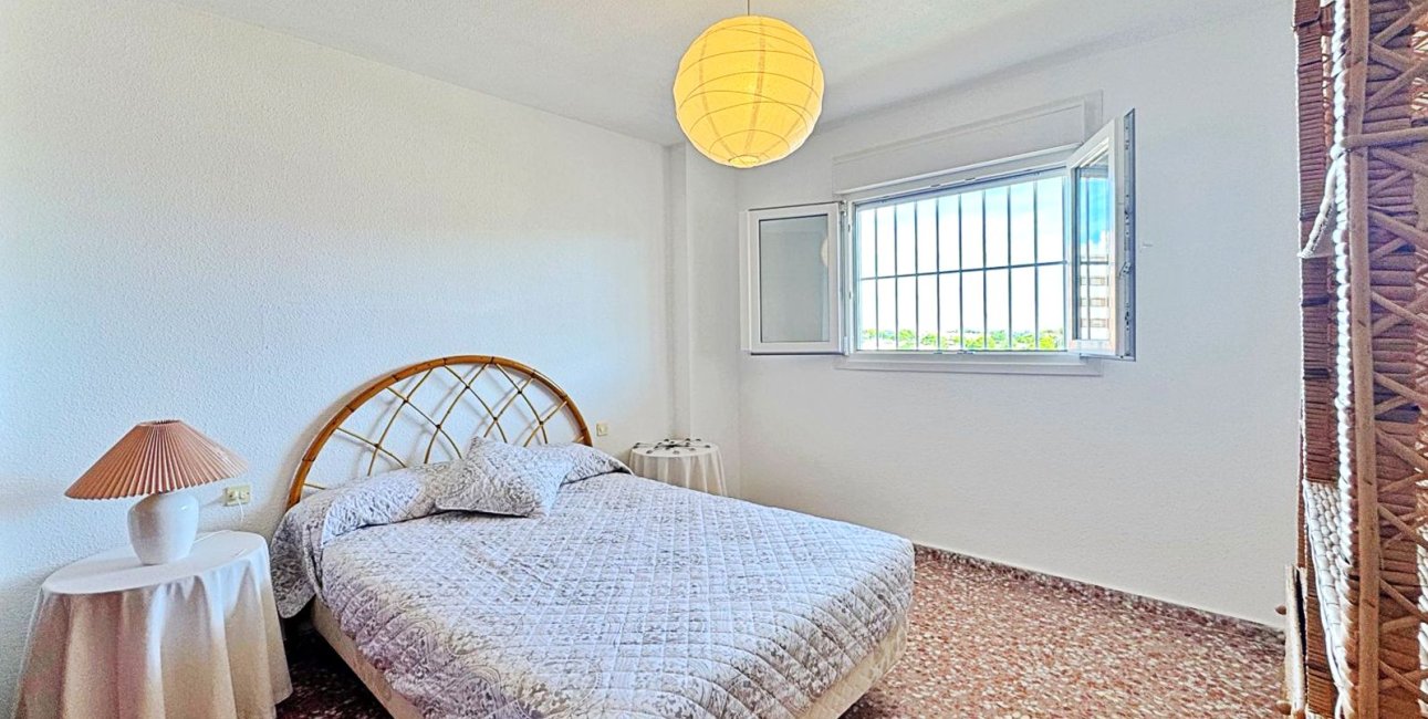 Reventa - Apartamento / piso -
Torrevieja - Punta prima