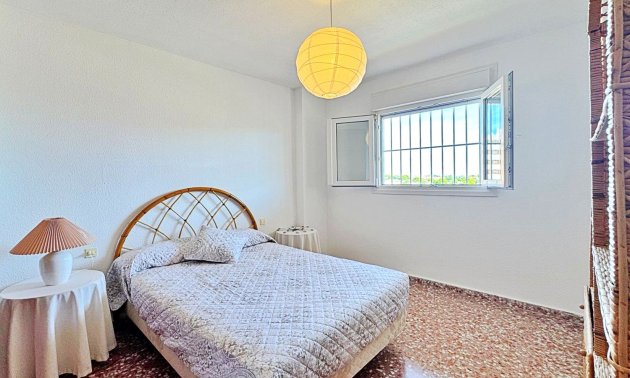 Reventa - Apartamento / piso -
Torrevieja - Punta prima