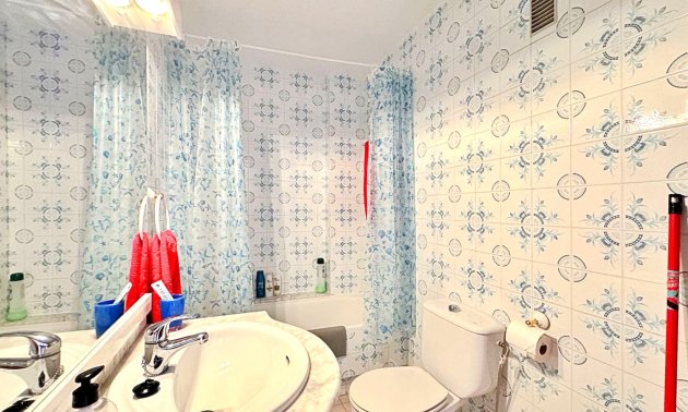 Reventa - Apartamento / piso -
Torrevieja - Punta prima