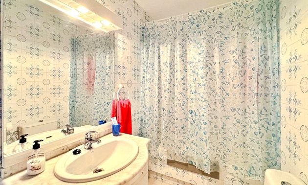 Reventa - Apartamento / piso -
Torrevieja - Punta prima