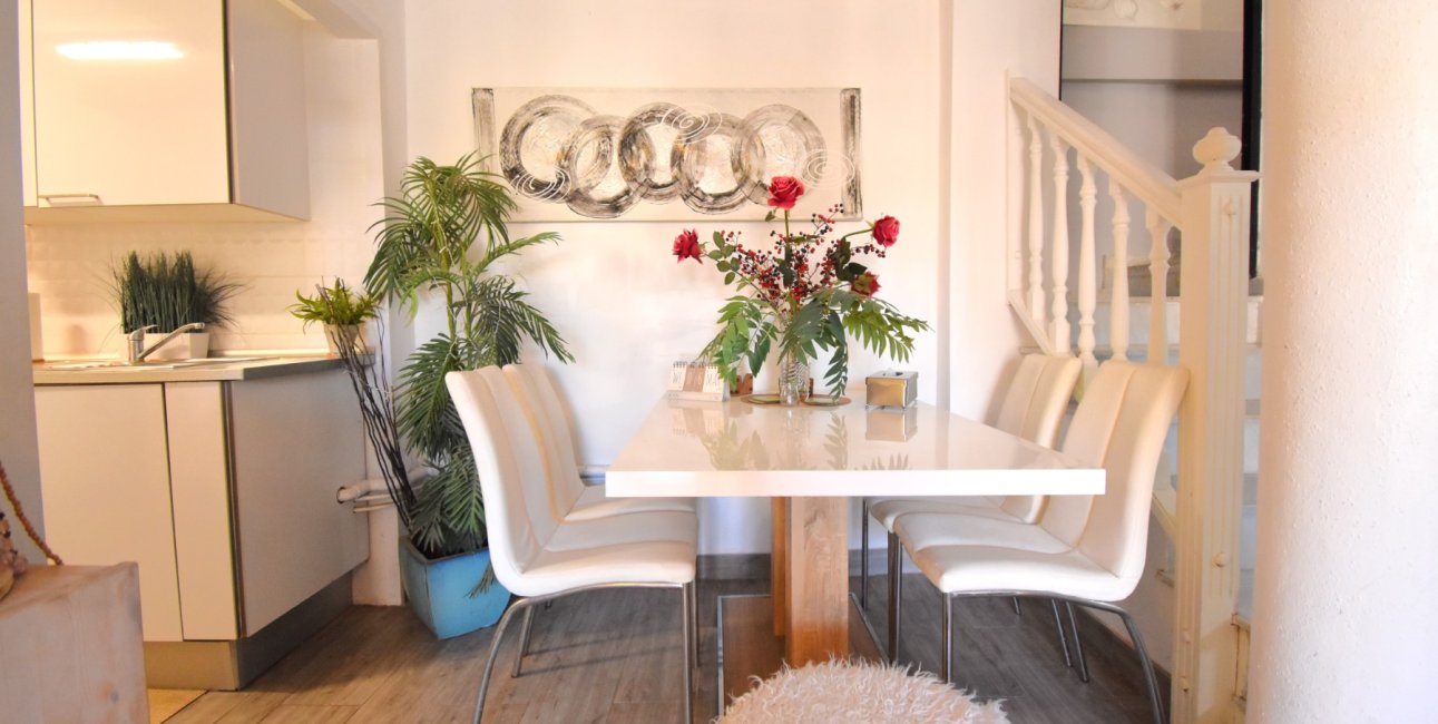 Resale - Villa -
Orihuela Costa - Playa Flamenca