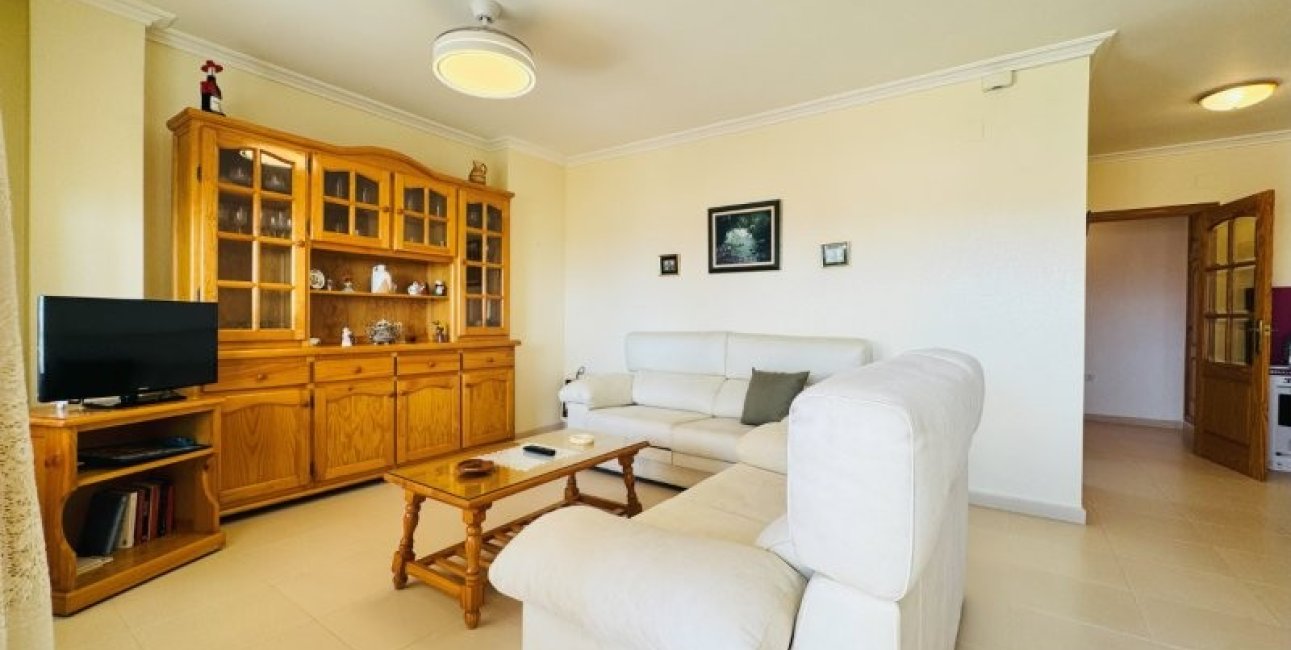 Resale - Apartment / flat -
Torrevieja - La Mata