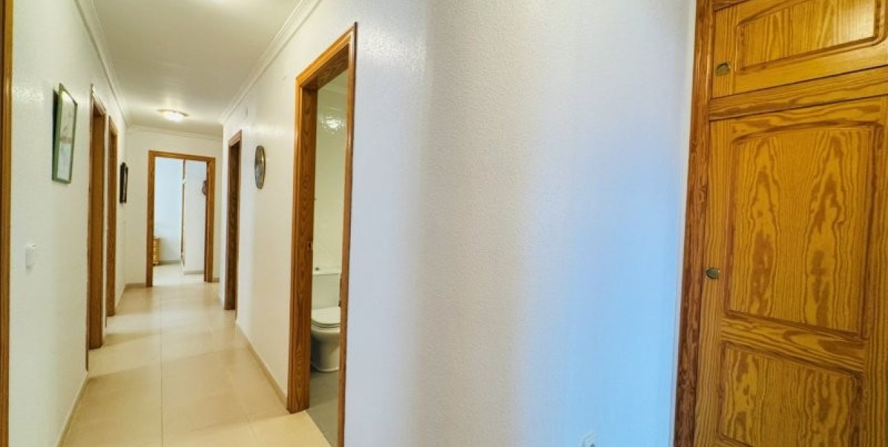 Resale - Apartment / flat -
Torrevieja - La Mata